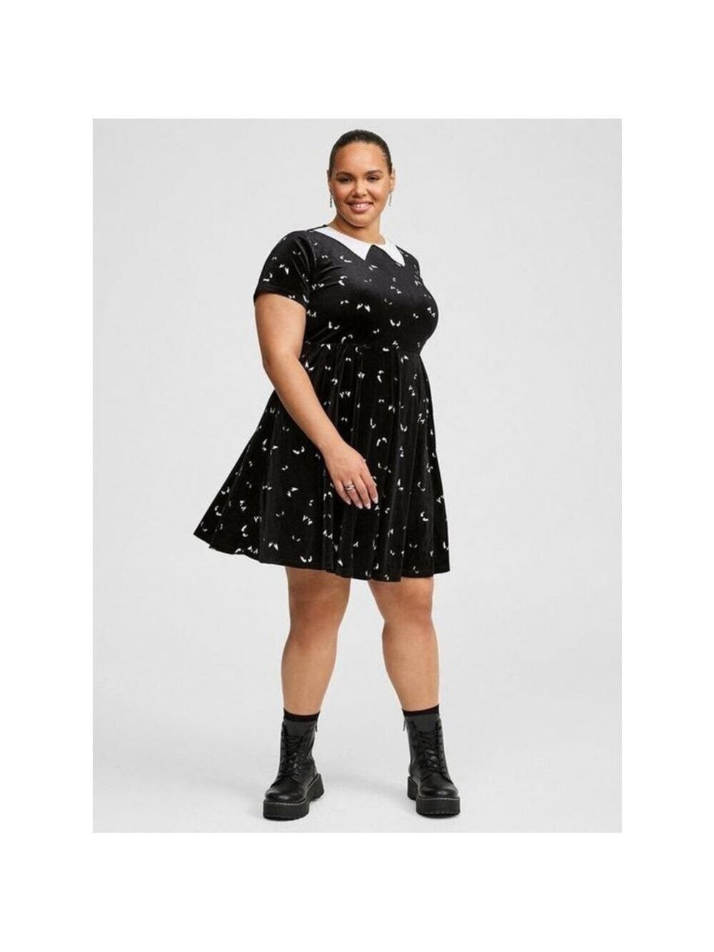 Women's Torrid Haunted Mansion Dress Size 1 Black White